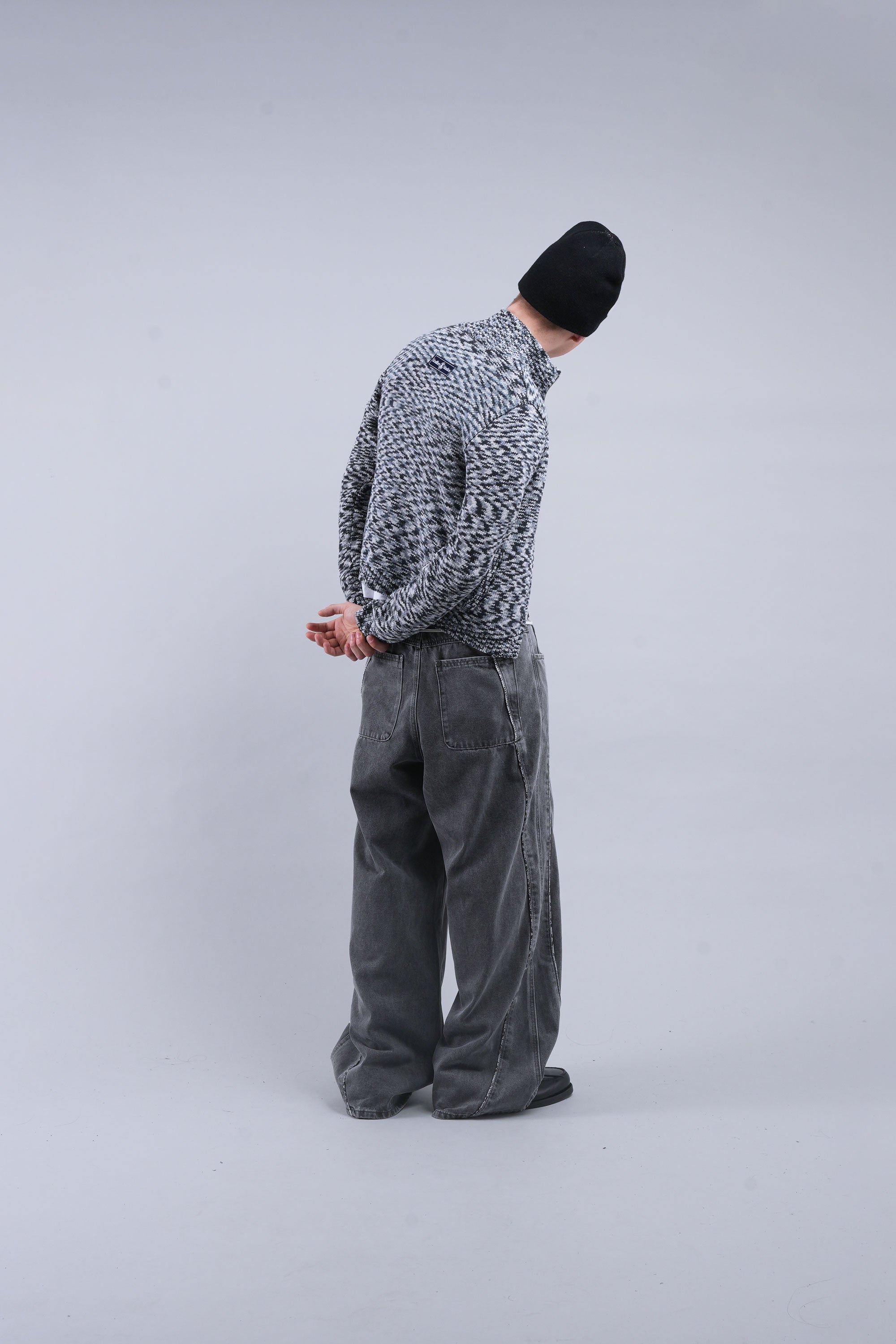 Tropic Grey Knit Zipper