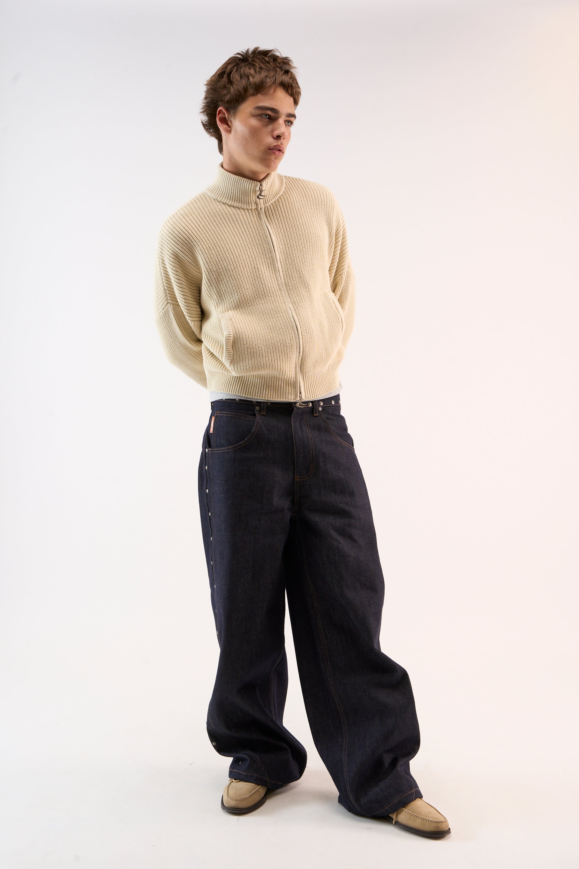 Delore Ecru Knit Zipper