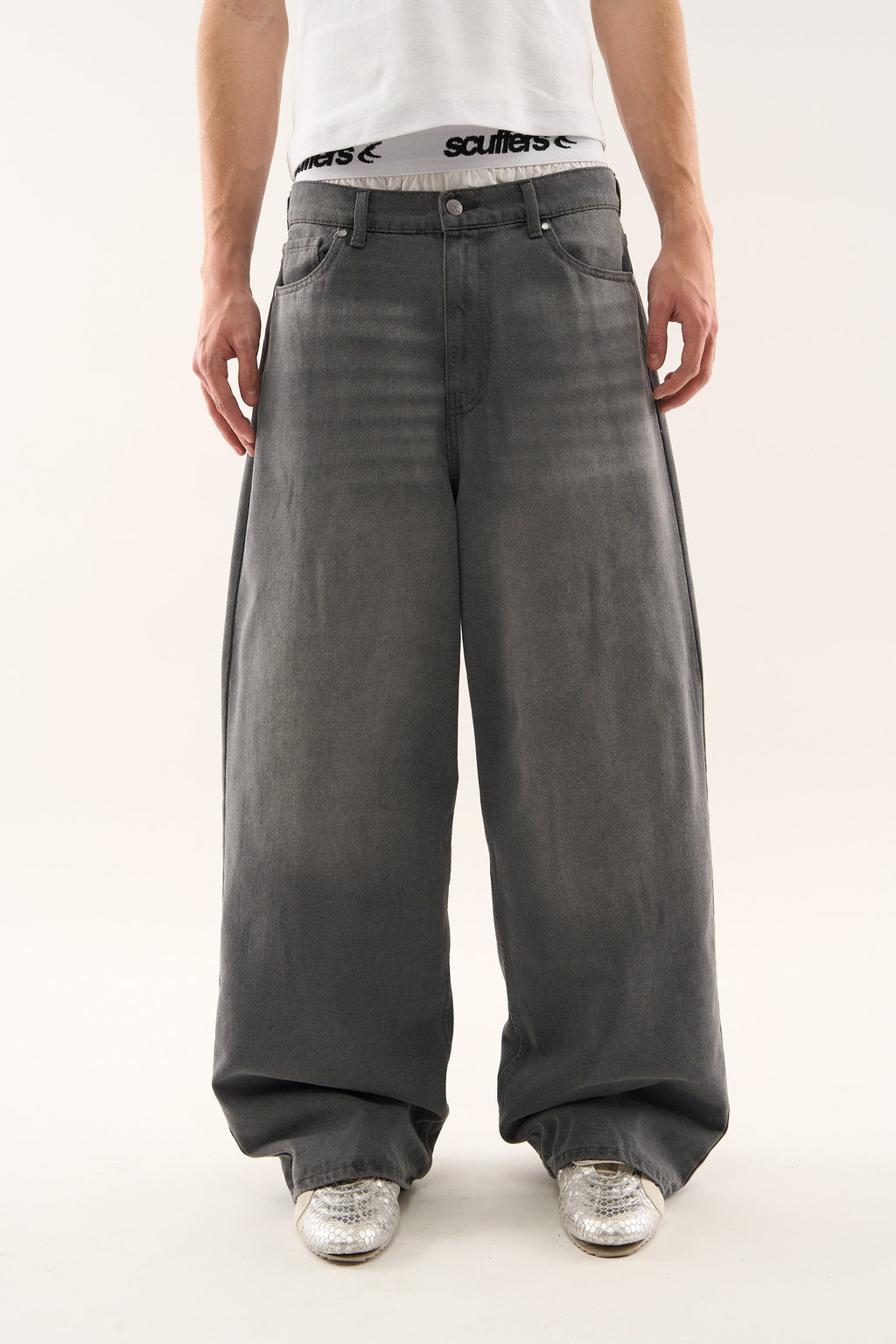Jumbo Pants Washed Grey
