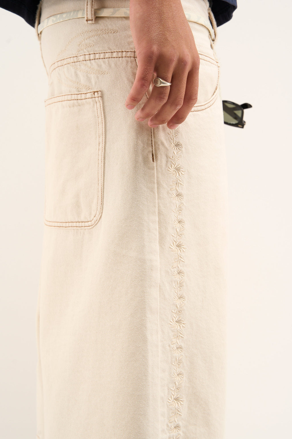 Woodstock Ecru Shorts