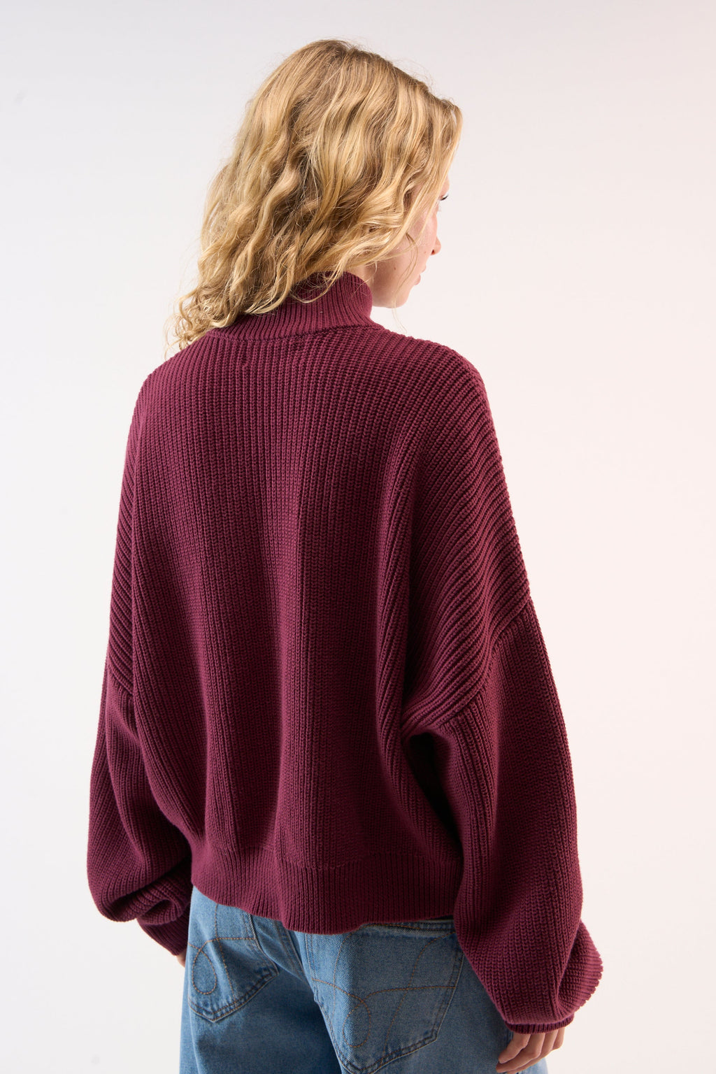 Delore Burgundy Knit Zipper