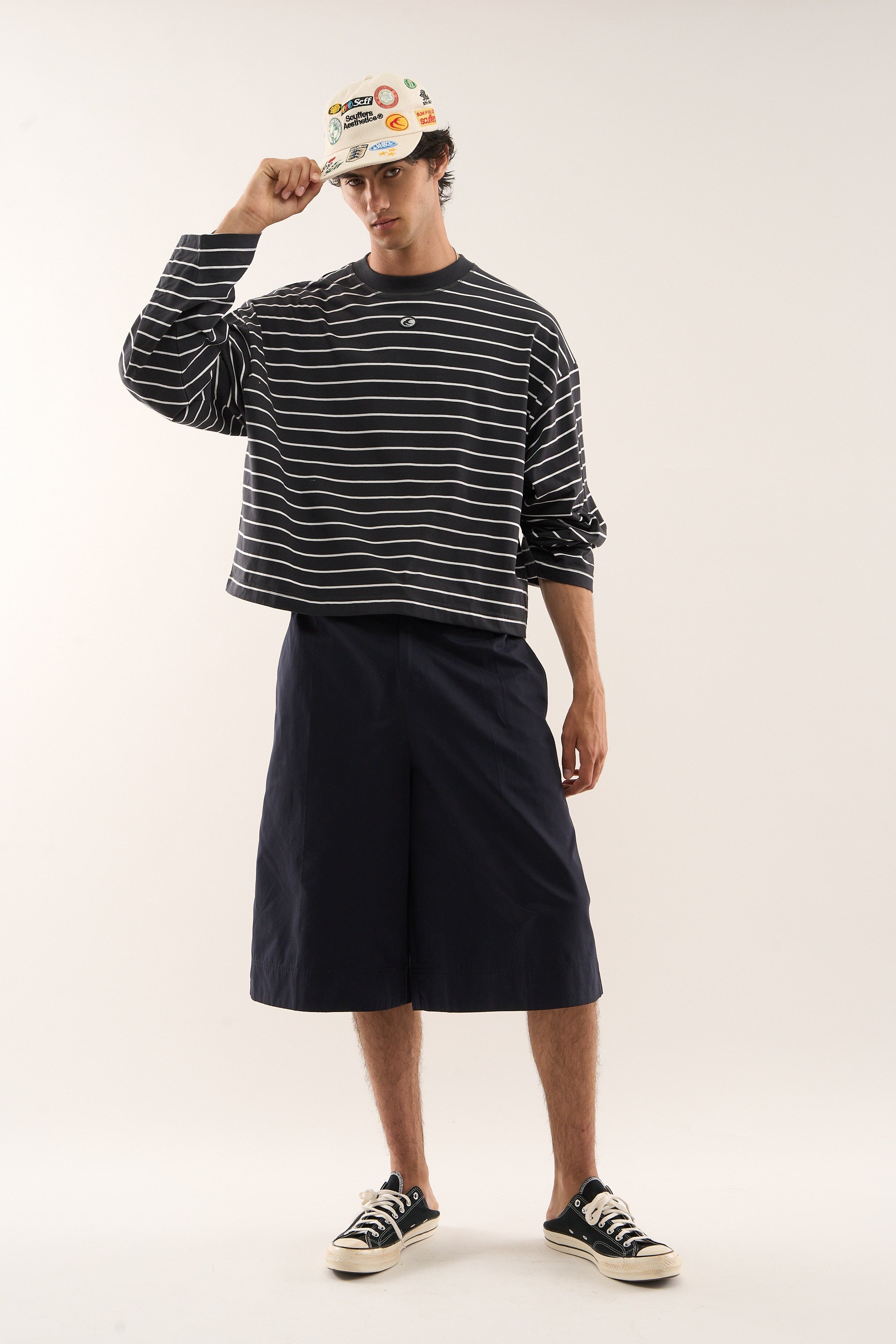 SEAS Dark Longsleeve