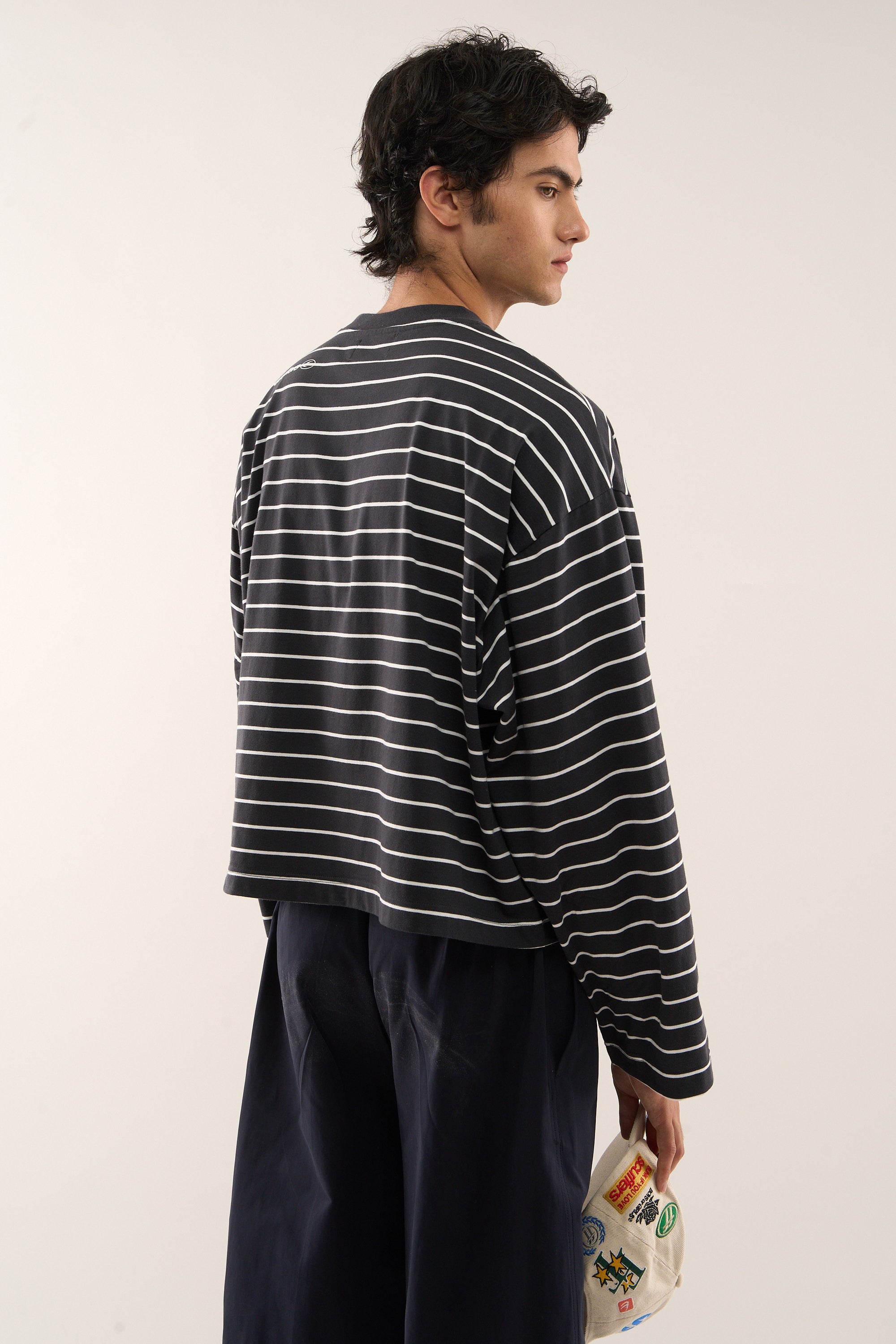 SEAS Dark Longsleeve