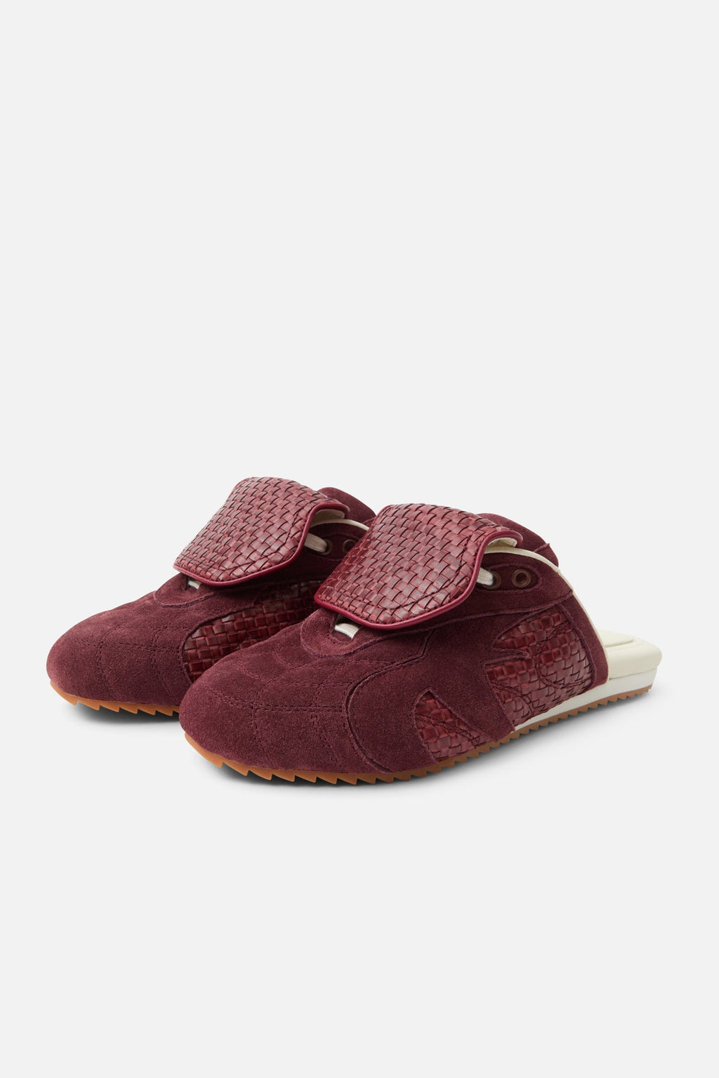 Iconic Mule Red Wine Sneaker